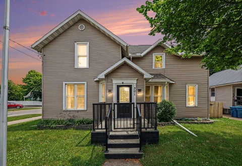 Photo of 301 Cypress Street, Manistee, MI 49660 (MLS # 26033269)