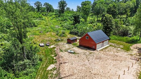 Photo of 444 S 132nd Avenue, Shelby, MI 49455 (MLS # 26032509)