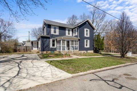 416 Center Street, South Haven, MI 49090 - MLS#: 25015792
