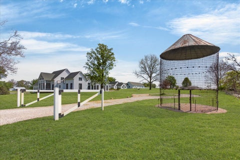 Photo for 15337 Pardee Road