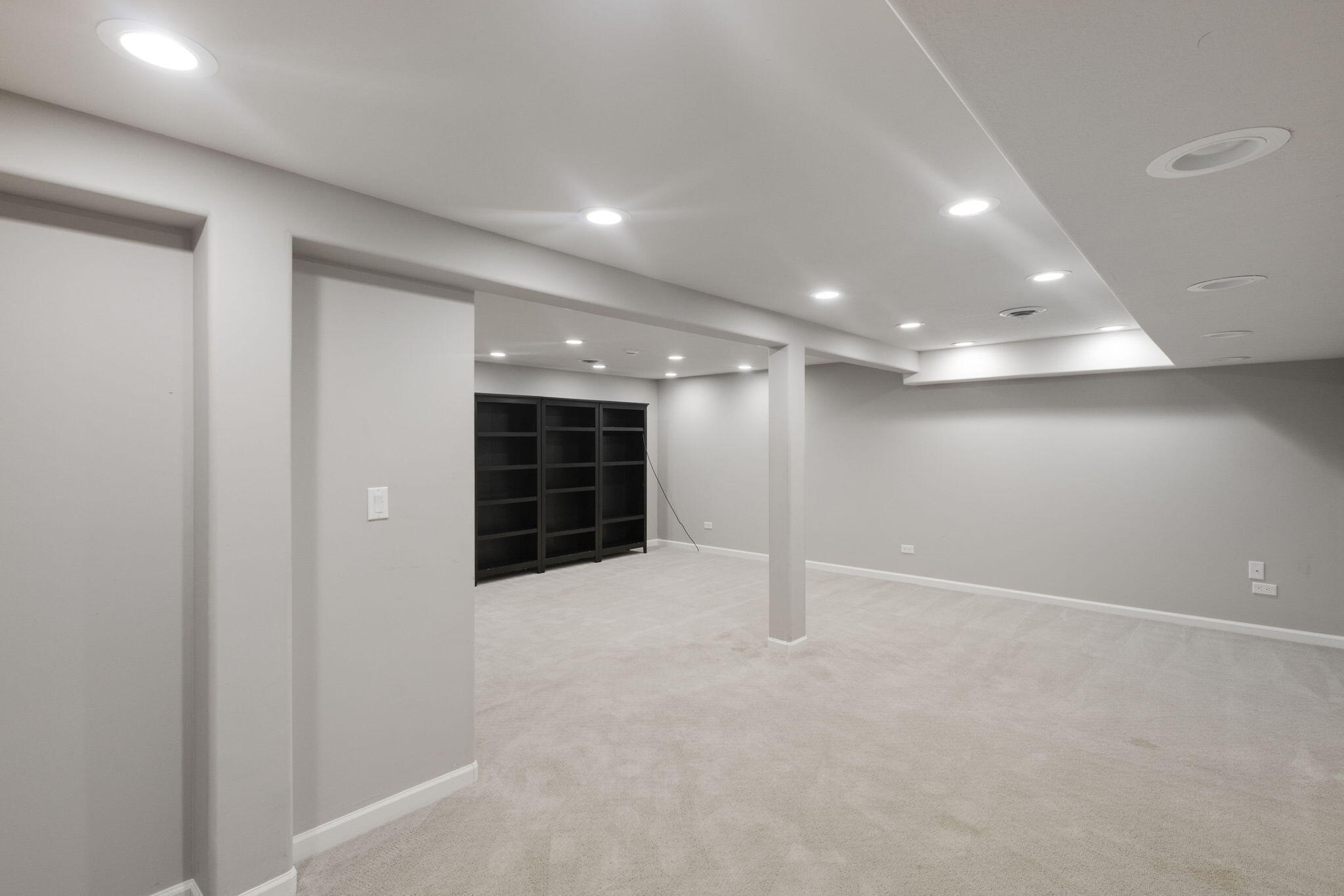 Edwardsburg, Michigan 49112, United States, 3 Bedrooms Bedrooms, ,4 BathroomsBathrooms,Residential,Active,94742