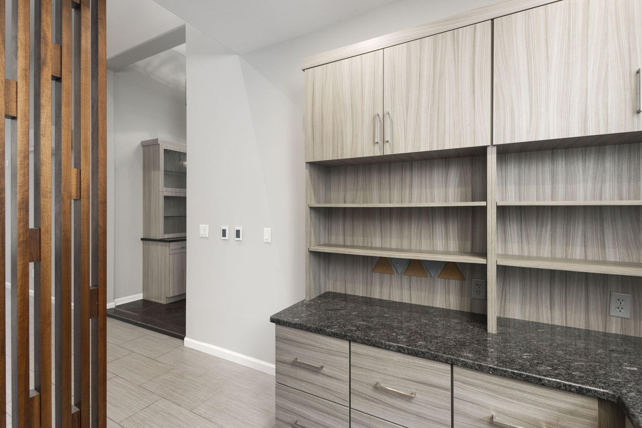 Edwardsburg, Michigan 49112, United States, 3 Bedrooms Bedrooms, ,4 BathroomsBathrooms,Residential,Active,94742