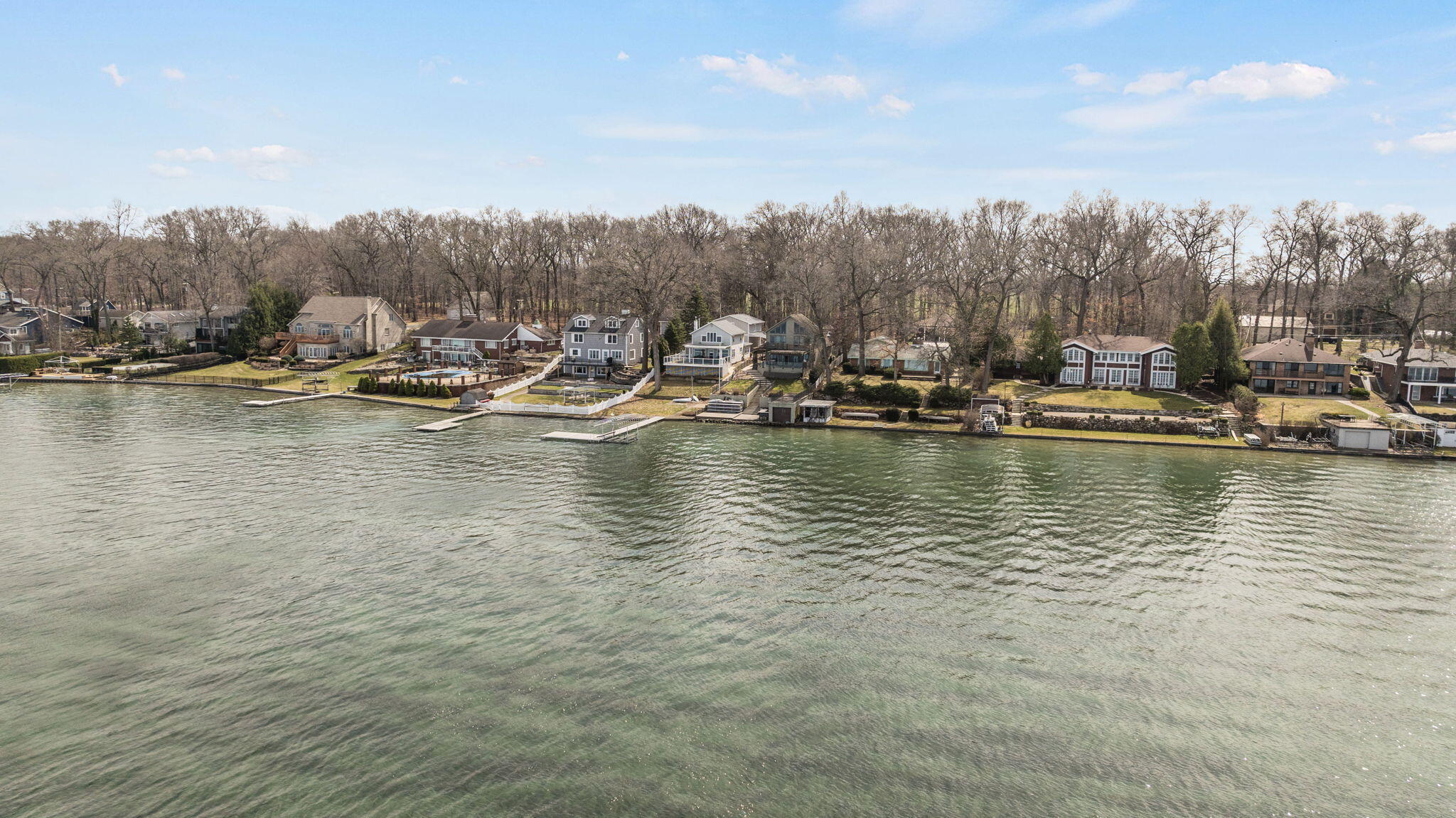 Edwardsburg, Michigan 49112, United States, 3 Bedrooms Bedrooms, ,4 BathroomsBathrooms,Residential,Active,94742