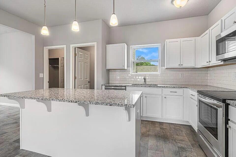 5122 Parkview Lane