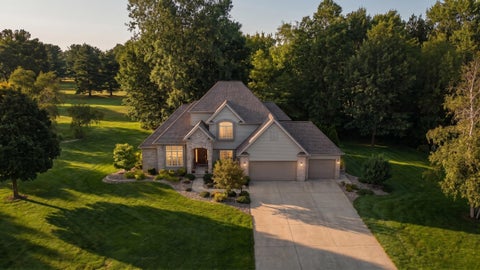 Photo for 9847 Quail Run Court