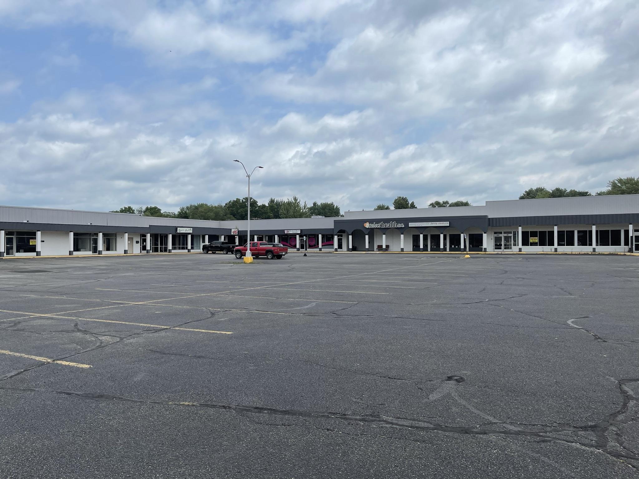 Photo 1 of 6 — 476 Marshall Street, Coldwater, MI 49036
