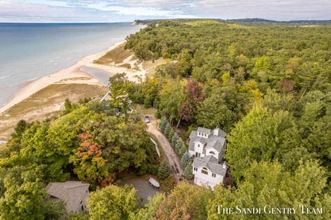 Photo of 6973 S Lakeshore Drive, Pentwater, MI 49449 (MLS # 25037784)