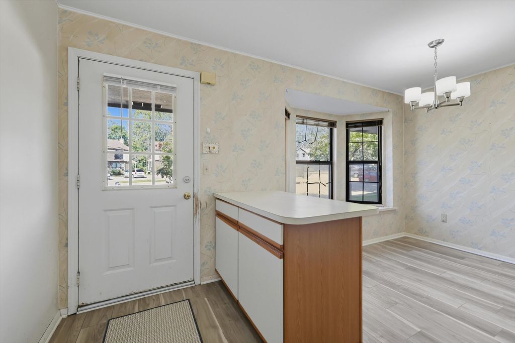 Photo of 3024 Carly Court, Auburn Hills, MI 48326 (MLS # 25050668)