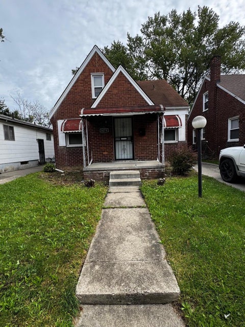 Photo for 8278 Roselawn Street