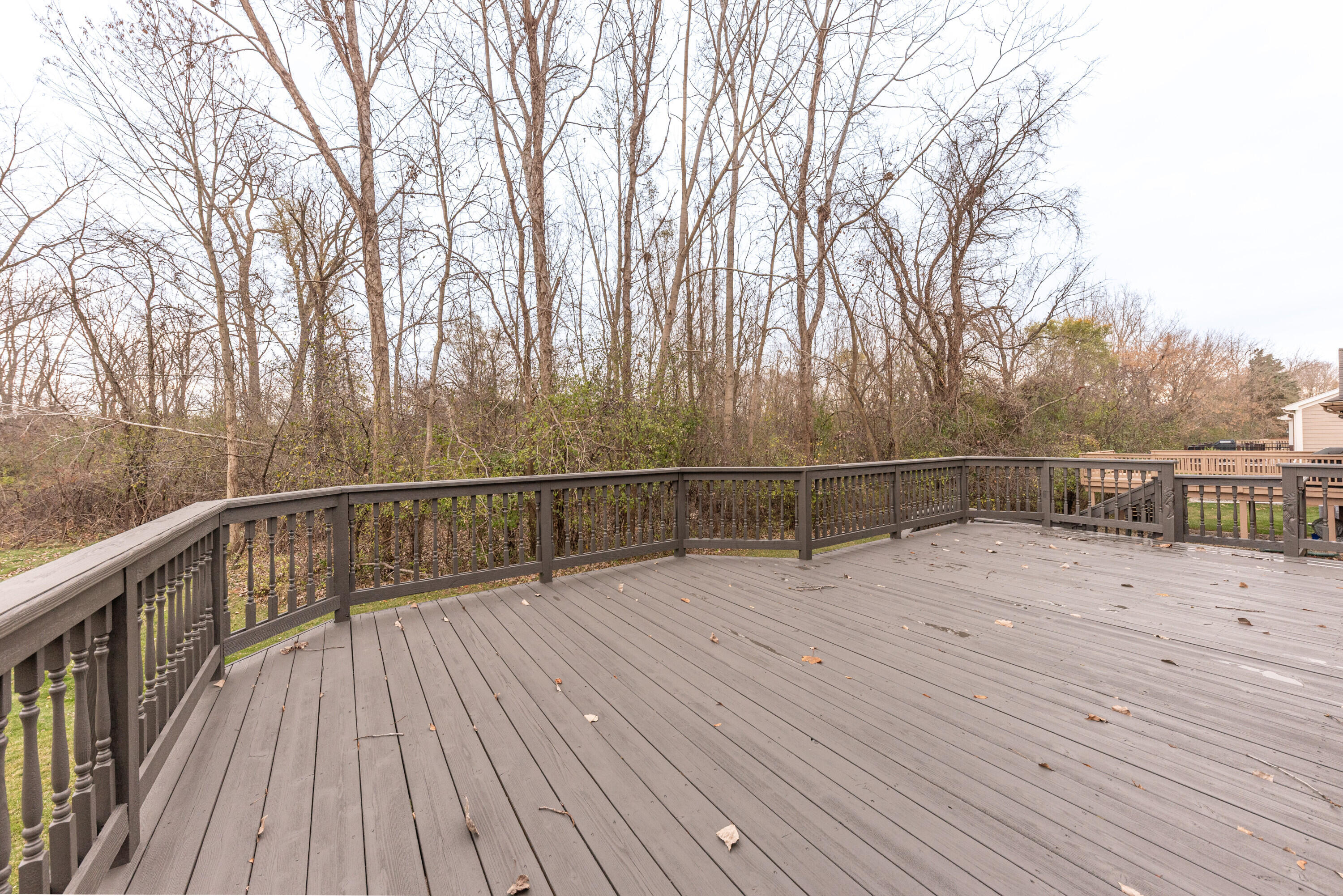 17200 Lake View Circle