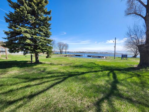 Photo of 846 S Lakeshore Drive #2, Ludington, MI 49431 (MLS # 26011668)
