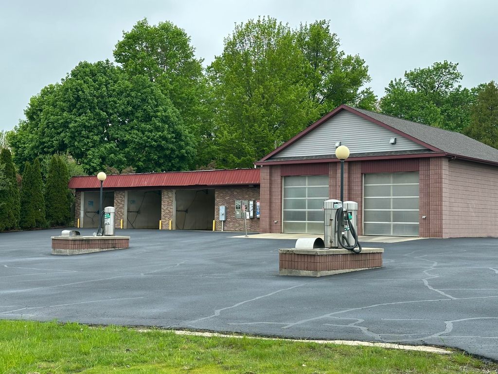 Photo of 110 E High Street, Belding, MI 48809 (MLS # 26005931)