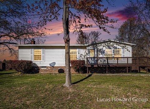 Photo of 4381 102nd Avenue, Bloomingdale, MI 49026 (MLS # 25056835)