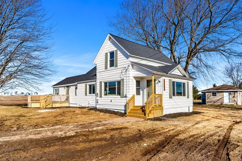 MLS: 25010998
