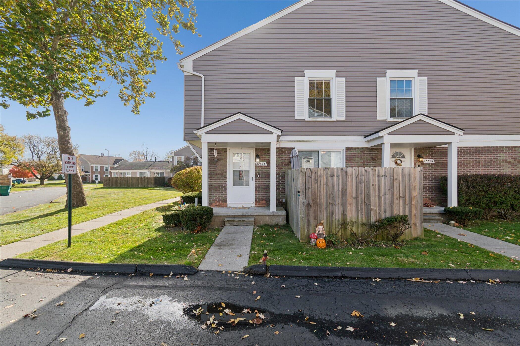 23675 Stonehenge Boulevard