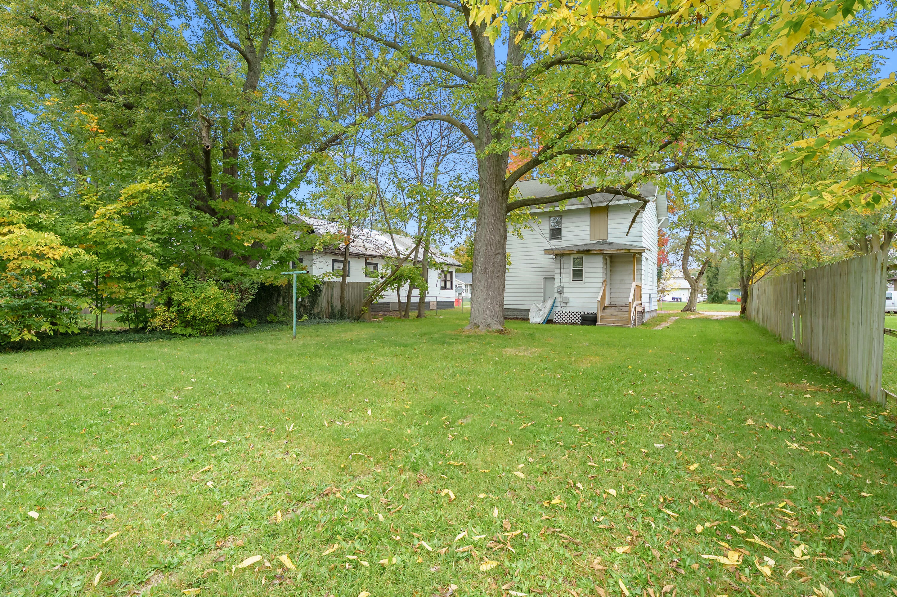 862 Lavette Avenue