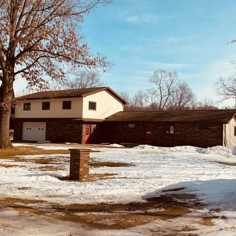 Photo of 7551 Dobson Road, Jonesville, MI 49250 (MLS # 26005494)