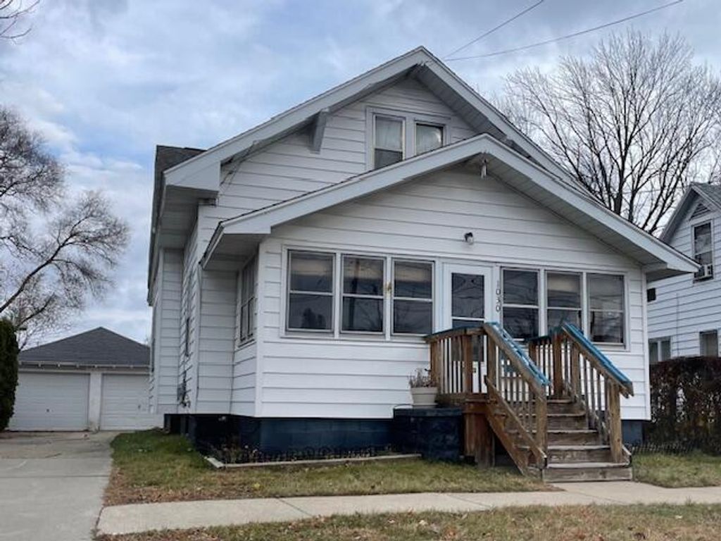 Photo of 1030 Sophia Street, Muskegon, MI 49442 (MLS # 25061372)