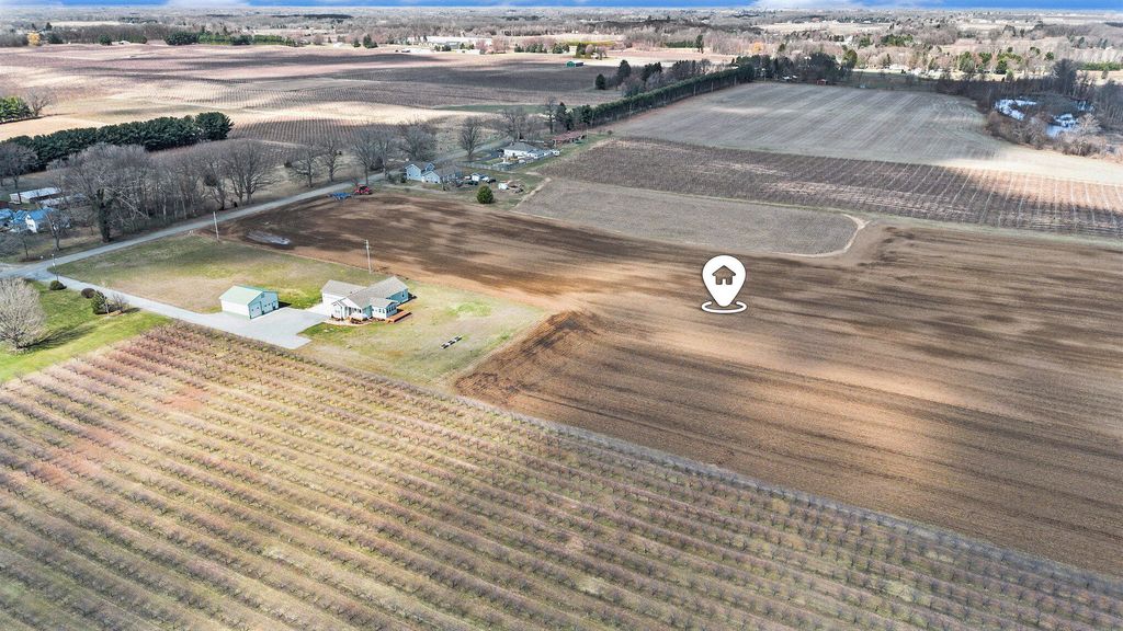 Photo of VL S Bainbridge Center Road, Benton Harbor, MI 49022 (MLS # 26005841)