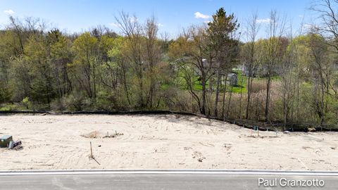 Photo of 3060 Arbor Creek Avenue SE, Kentwood, MI 49512 (MLS # 26017237)