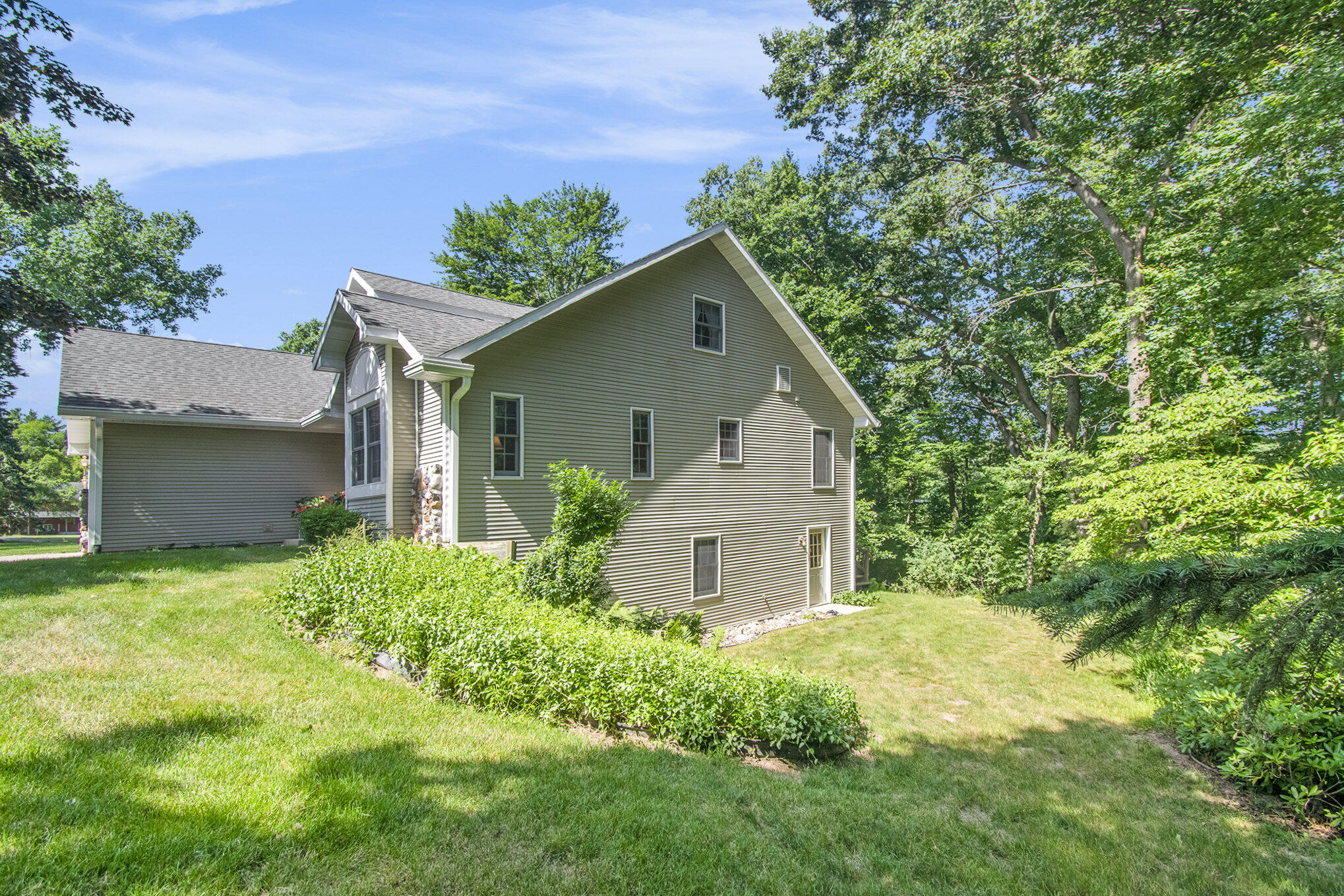 11276 Bridlewood Trail