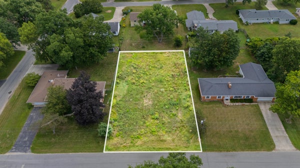 8679 GEORGE AVE, BERRIEN SPRINGS, MI 49103 - Image 5b67feaa17ccdc4a6c3f69b2c20fd69e/3933734788