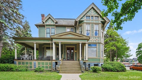 Photo for 1500 Center Avenue