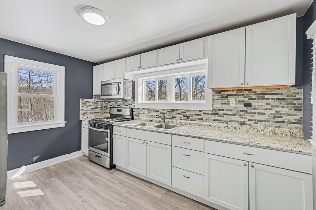 Photo of 329 Bond Street, Allegan, MI 49010 (MLS # 26005859)