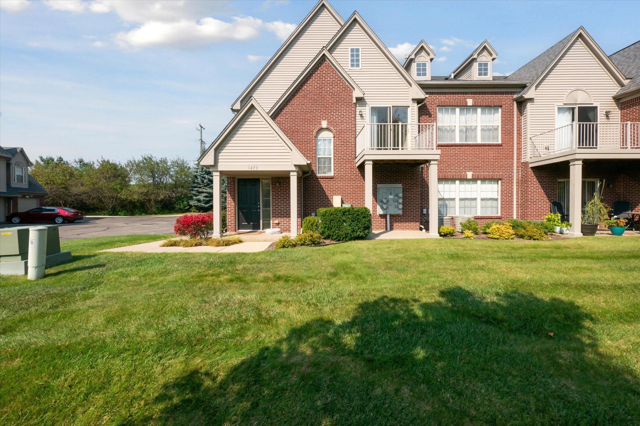 Ann Arbor, Michigan 48108, United States, 2 Bedrooms Bedrooms, ,2 BathroomsBathrooms,Residential,Pending,91401 Ann Arbor, Michigan 48108, United States, 2 Bedrooms Bedrooms, ,2 BathroomsBathrooms,Residential,Pending,91401