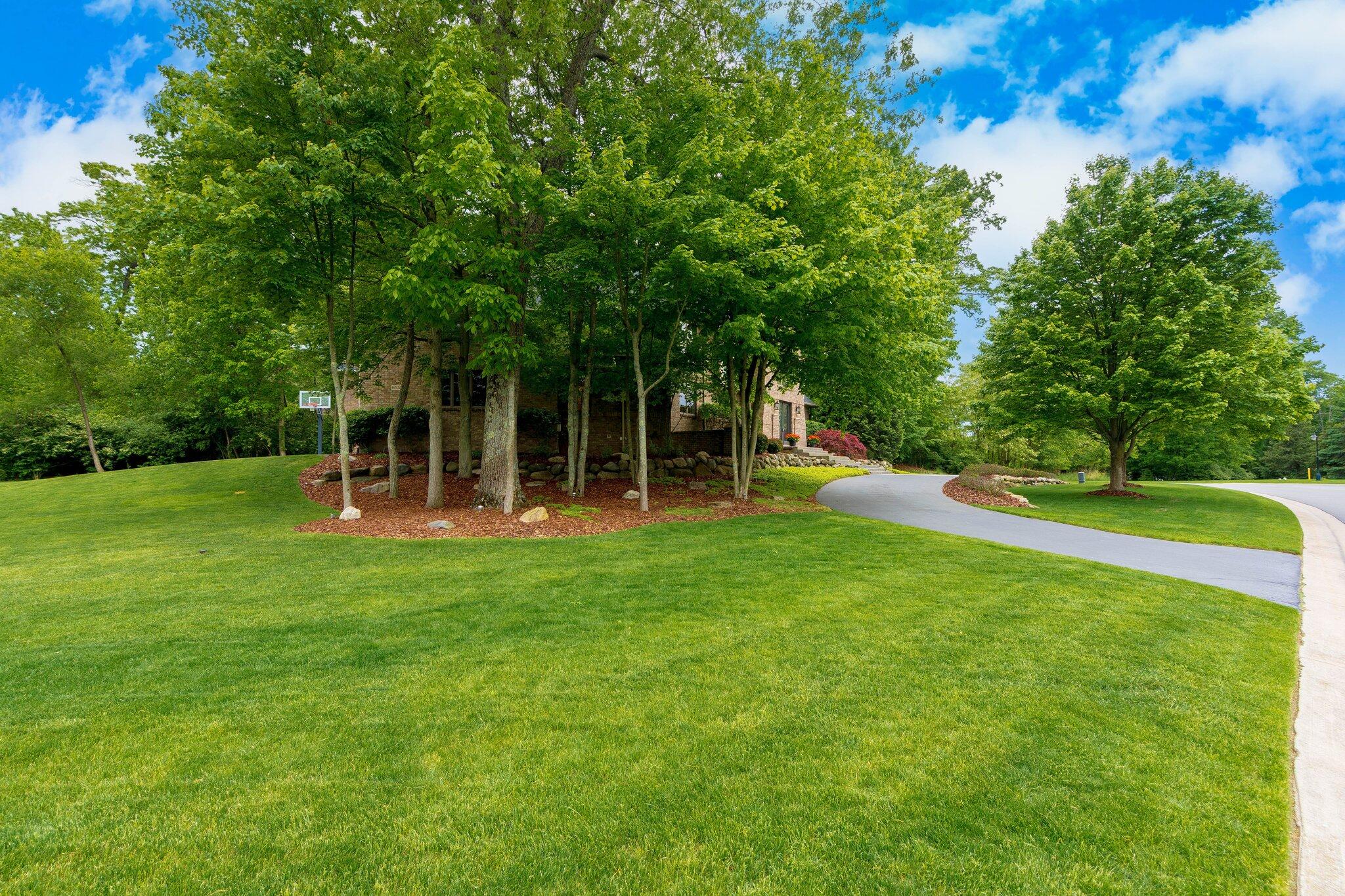6000 Pinemont Drive