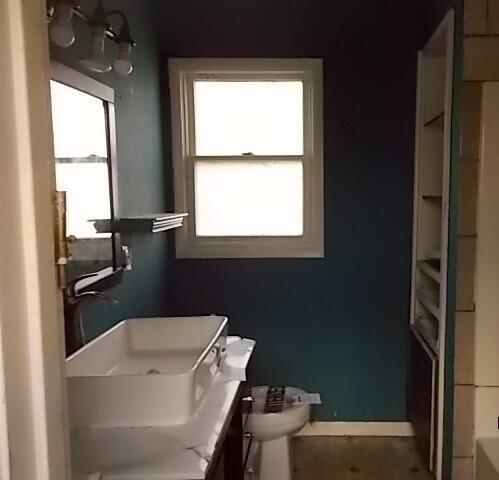 Photo 3 of 8 of 1004 Constantine Street house