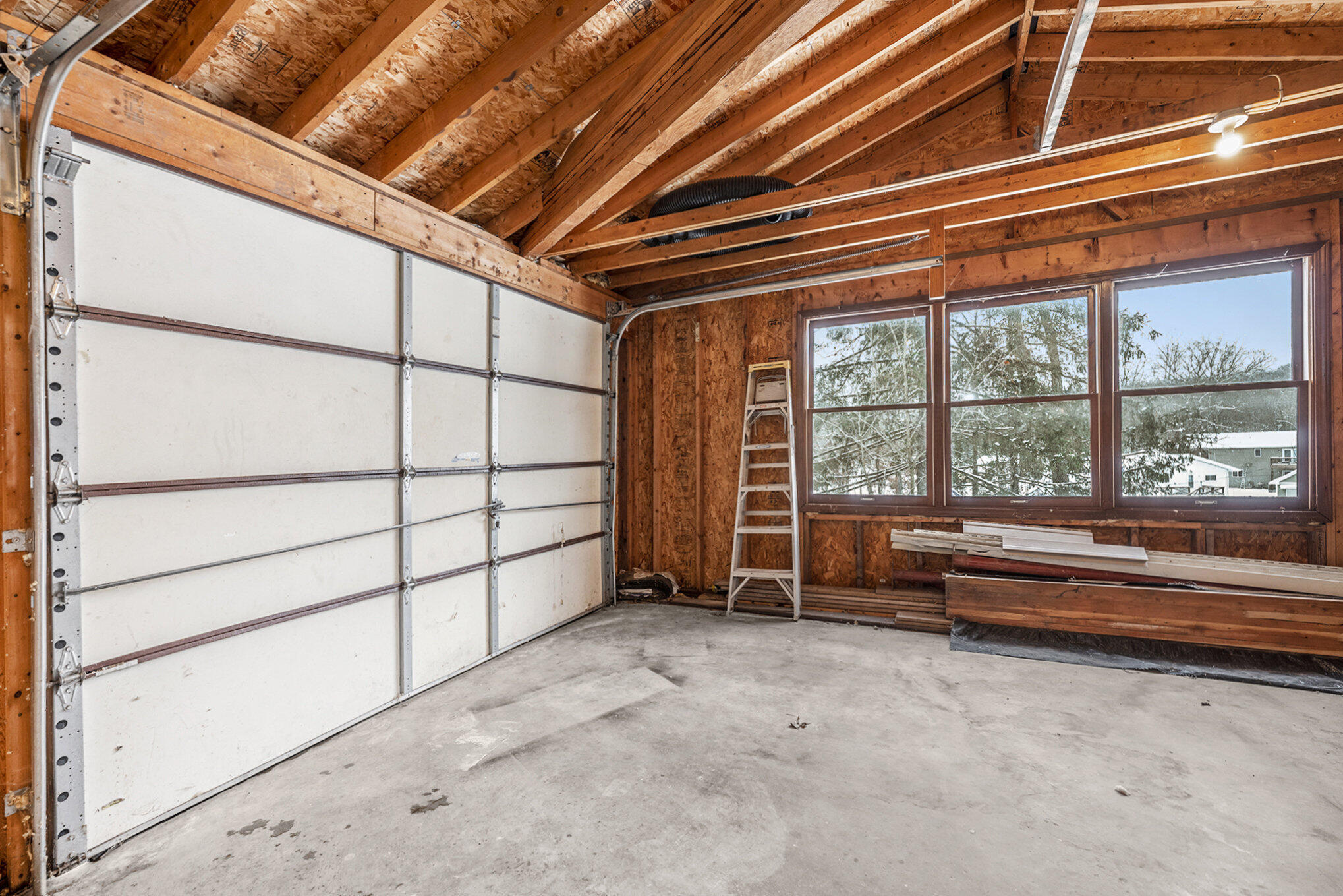 Battle Creek, Michigan 49017, United States, 2 Bedrooms Bedrooms, ,2 BathroomsBathrooms,Residential,Pending,79535