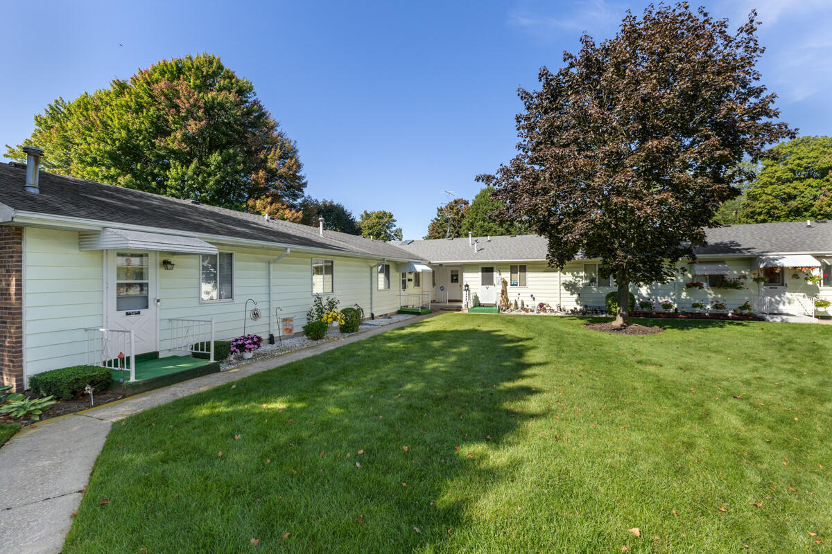 5752 Leisure South Drive SE