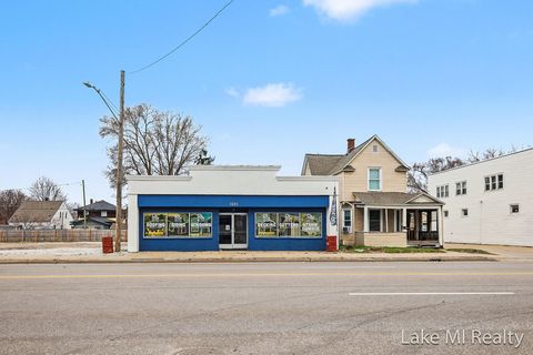 Photo of 1225 Chicago Drive SW, Wyoming, MI 49509 (MLS # 26012176)