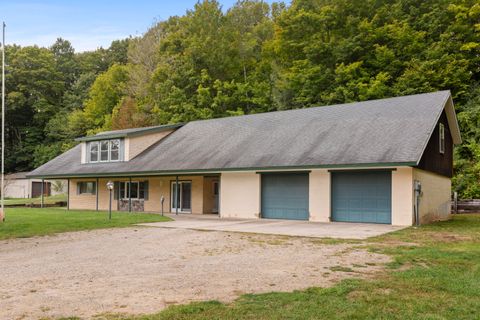 Photo of 2298 Ely Road, Honor, MI 49640 (MLS # 25050321)