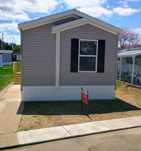 1204 Carlton Court, Plainwell, MI 49080 - MLS#: 25020633
