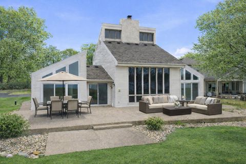 7738 N Indian Lake Drive Scotts MI 49088