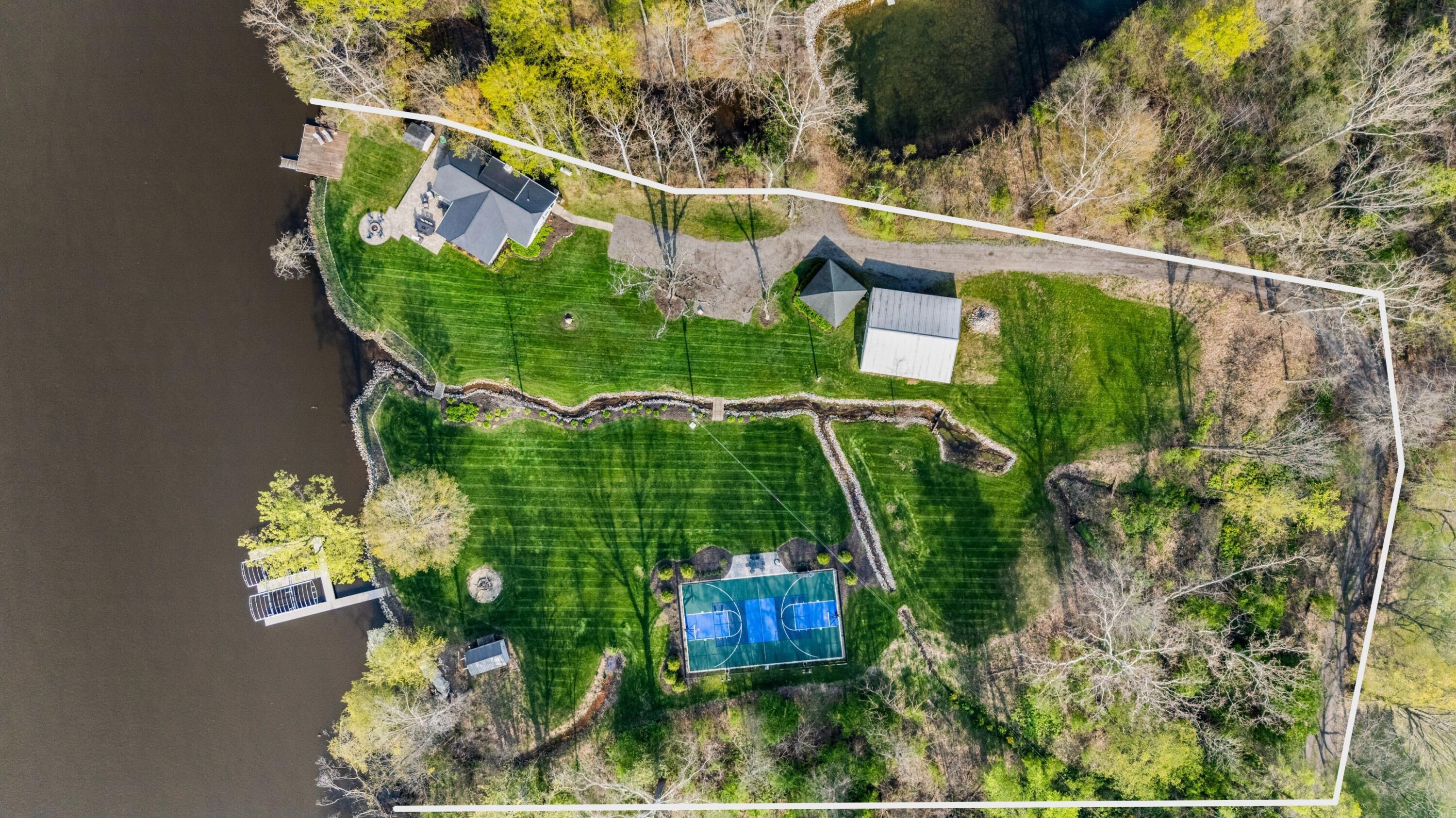 4435 Lake Chapin Road