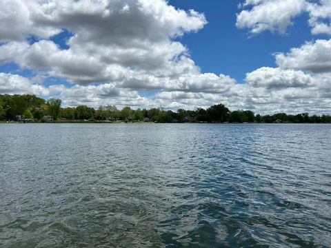 V/L Shorewood Lane Cassopolis MI 49031