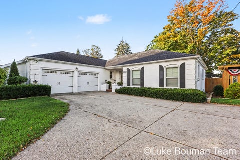 Photo for 7747 Park Lane Avenue