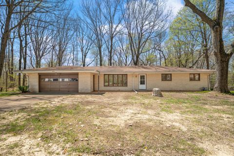 Photo of 4796 Naomi Lane, St. Joseph, MI 49085 (MLS # 26017249)
