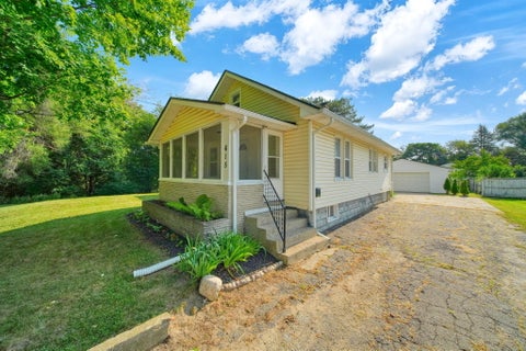 Photo for 615 N Pleasant Street