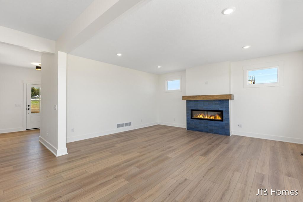 Photo of 6642 Ravine Point Drive NE, Rockford, MI 49341 (MLS # 25056036)