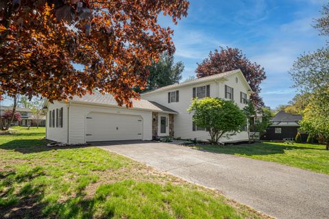 1163 S Lakeside Drive, Battle Creek, MI 49015 - MLS#: 25020662