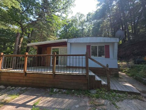 Photo of 6115 S Lakeshore Drive, Pentwater, MI 49449 (MLS # 26035078)