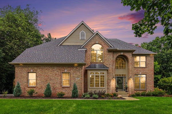 2469 FAIRWAY WINDS CT NE, ADA, MI 49301 - Image 5d701b8ca64298e0b8ced158fc2fcd35/2924578210