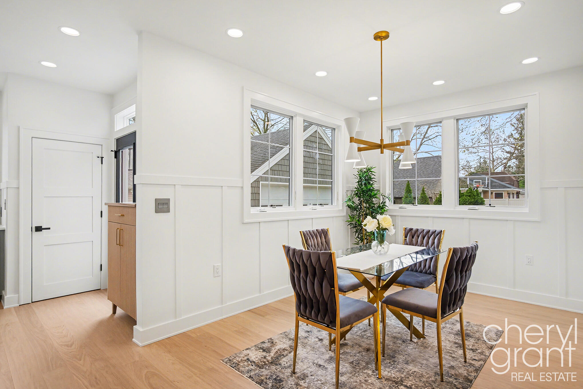Grand Rapids, Michigan, 49506, United States, 5 Bedrooms Bedrooms, ,5 BathroomsBathrooms,Residential,Active,2037535