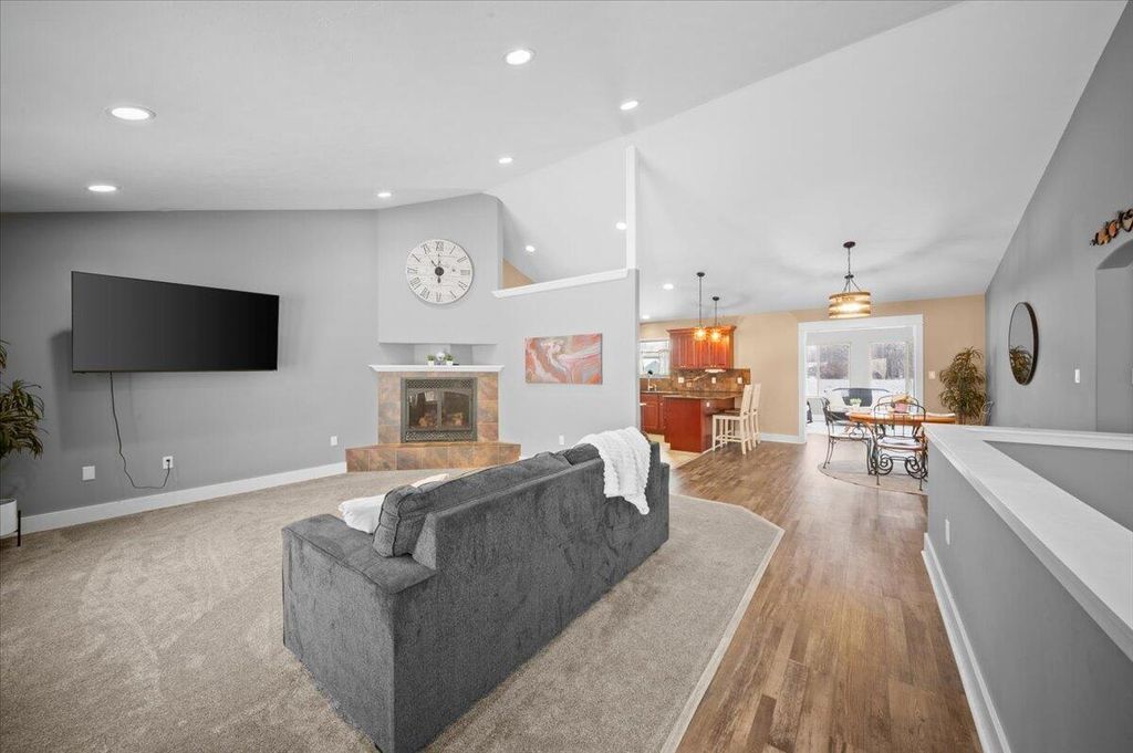 Photo of 738 Fieldstone Drive, Coopersville, MI 49404 (MLS # 26002299)