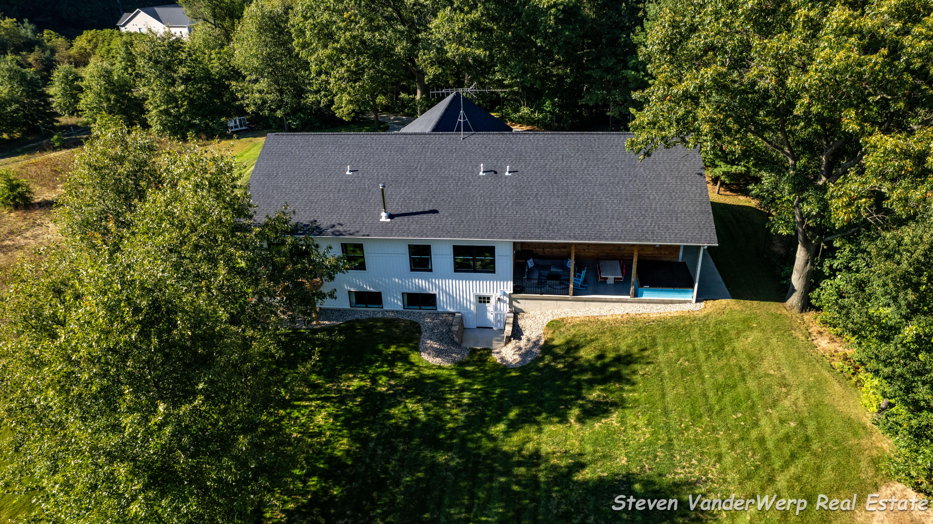 12640 Bucs Drive