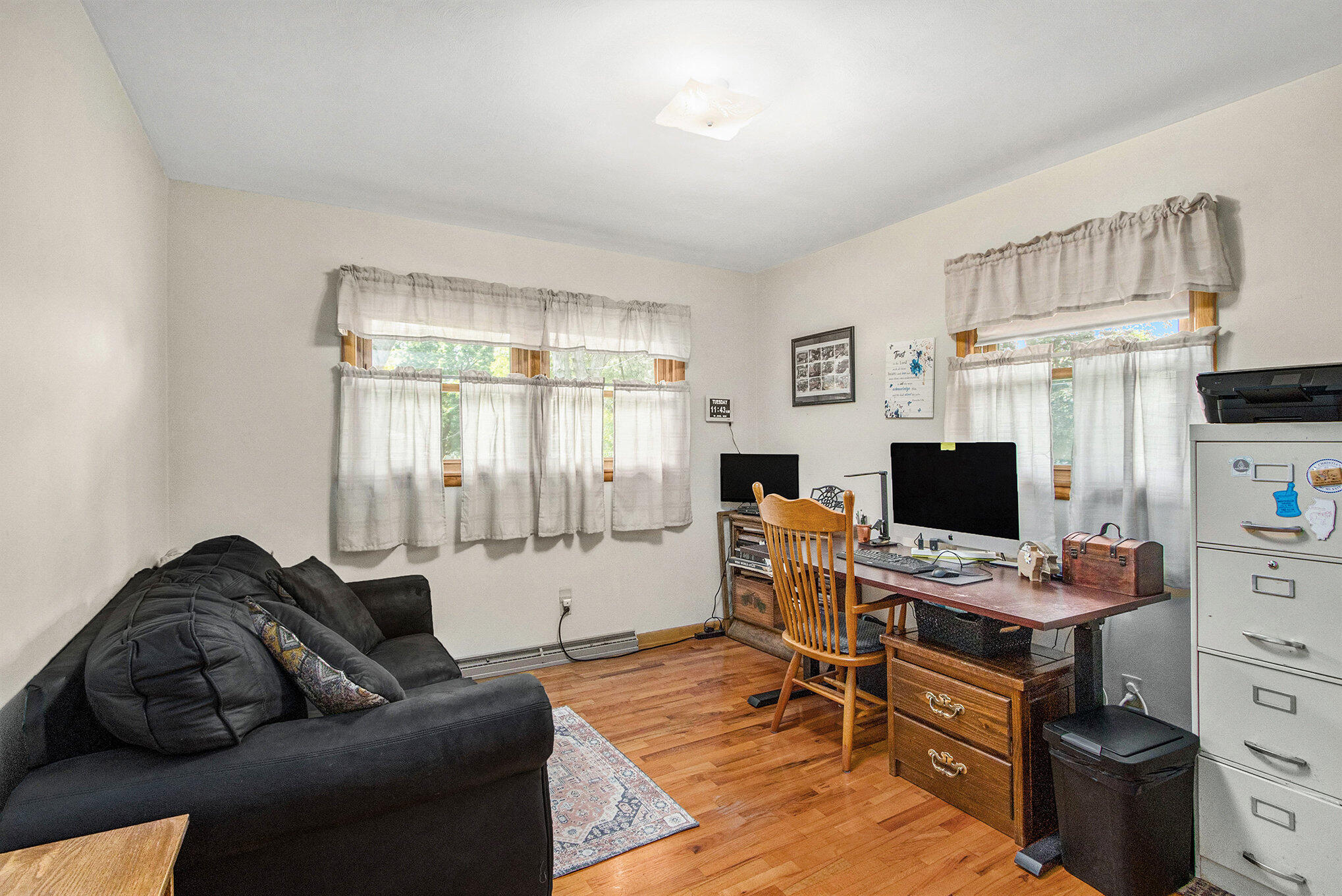 Kalamazoo, Michigan 49048, United States, 4 Bedrooms Bedrooms, ,3 BathroomsBathrooms,Residential,Pending,152376